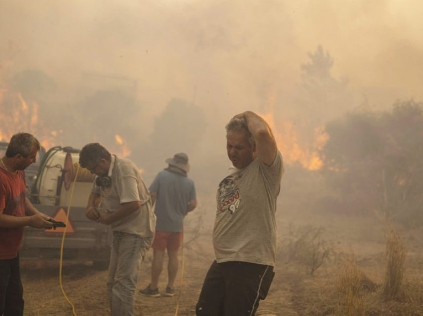 Gjendet e vdekur një grua pas zjarreve në Greqi