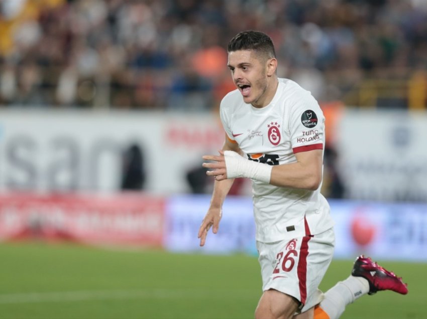 Galatasaray po vazhdon negociatat me Norwich-in për Milot Rashicën