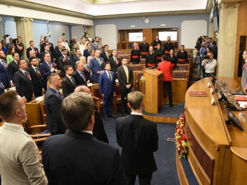 Konstituohet Kuvendi i ri i Malit të Zi, por nuk zgjidhet kryetari