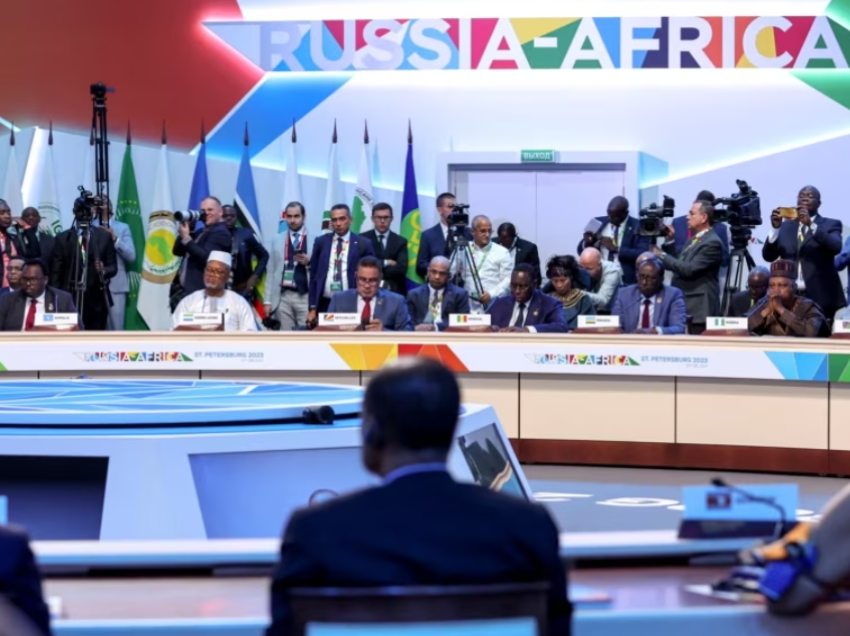 Vendet afrikane, trysni ndaj Moskës për rikthim tek marrëveshja e drithit
