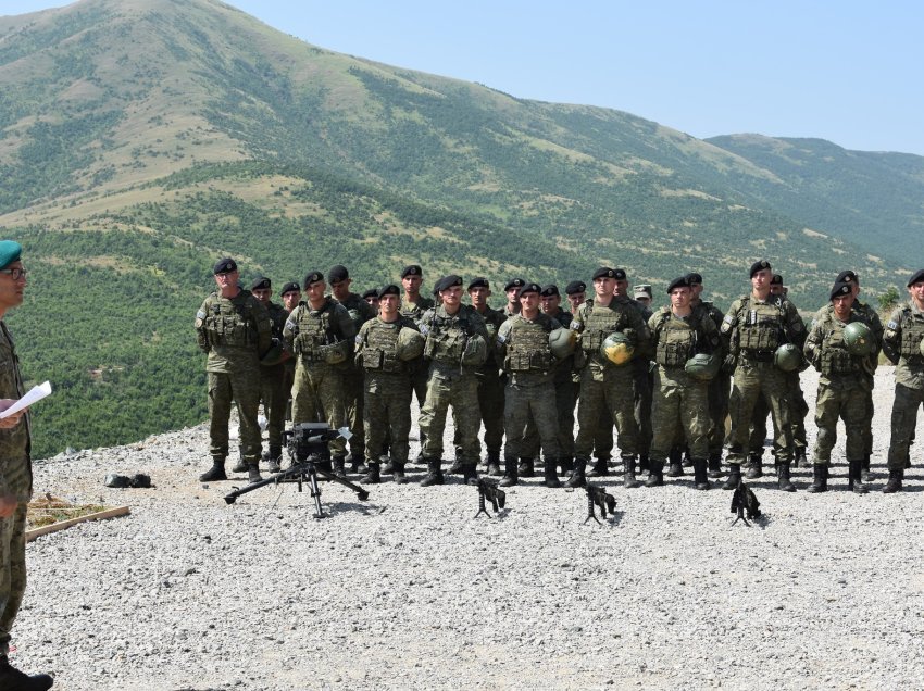 FSK trajnohet me Forcat e Armatosura Turke 
