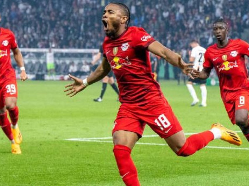Leipzigu triumfon në finale, ngre Kupën