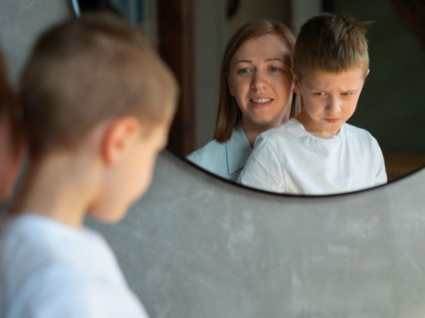 A munden prindërit narcisistë t’i duan vërtet fëmijët e tyre?