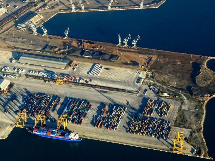 Kapen 160 kg kokainë në portin e Selanikut, dyshohet se destinacioni ishte Shkupi
