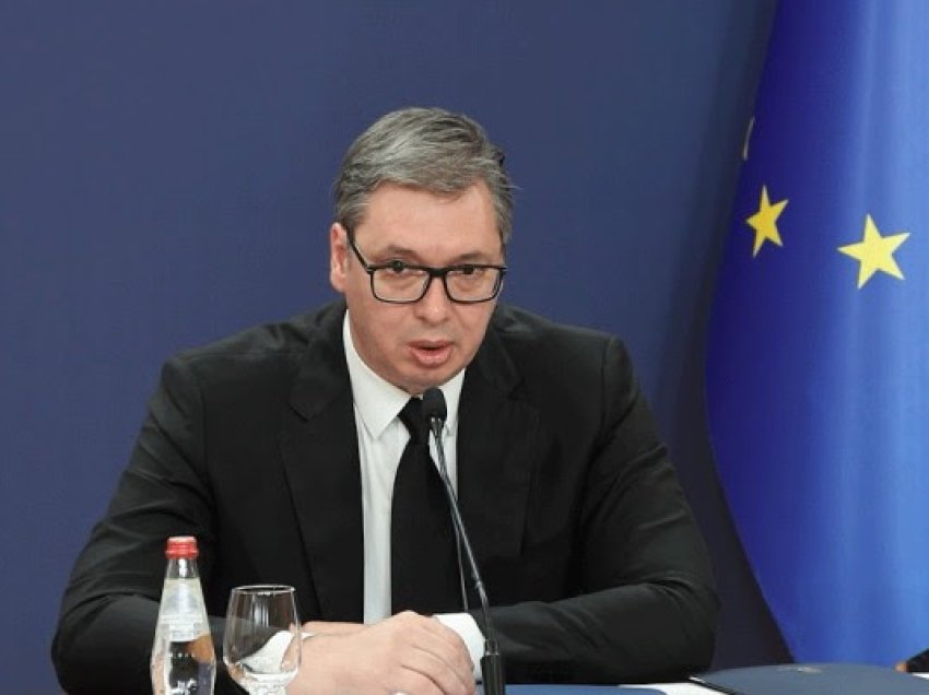 ​Vuçiq ka një paralajmërim tjetër lidhur me serbët në Kosovë