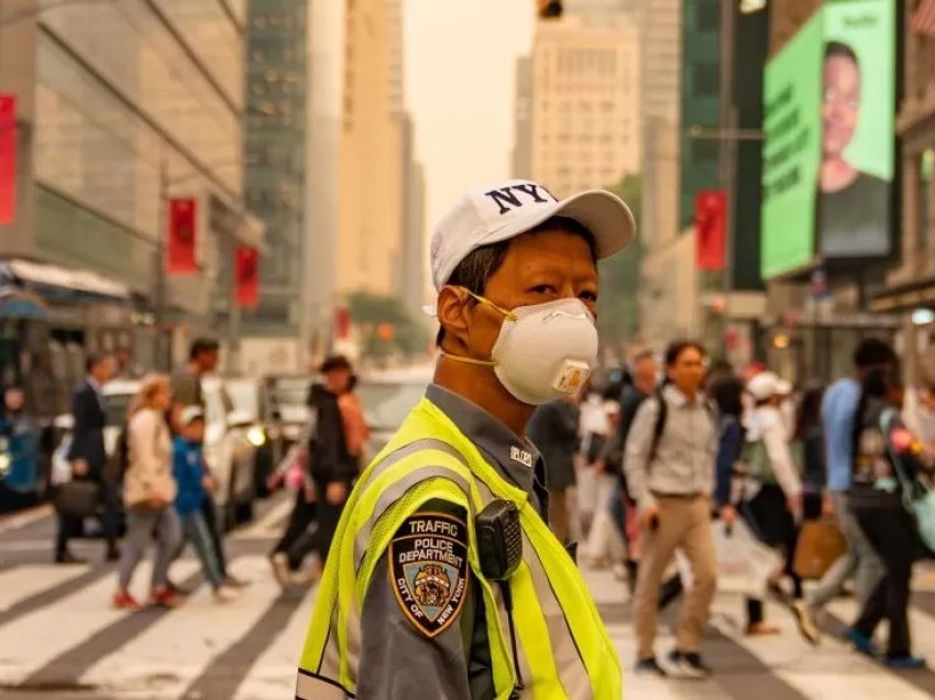 Kanada, zjarret detyrojnë miliona qytetarë të mbajnë maska