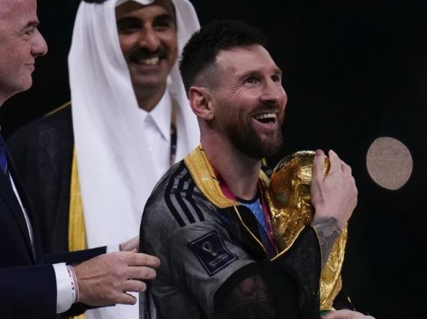 Messi favorit për Topin e Artë