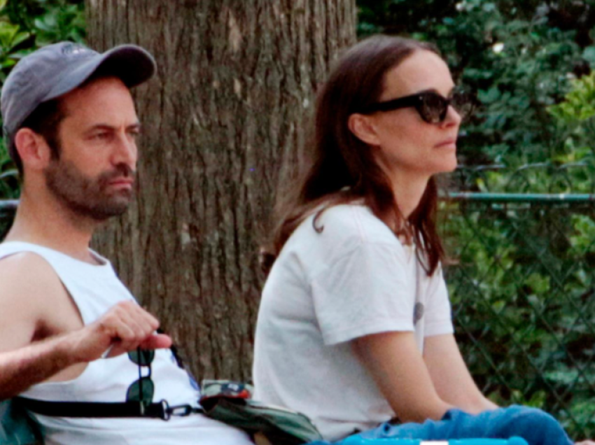 Pas aludimeve për tradhti, Natalie Portman fotografohet duke qarë pranë bashkëshortit 