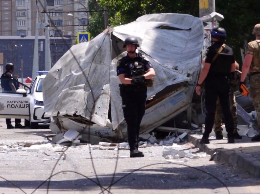 Raketa dhe bomba mbi Ukrainë, 6 të vrarë nga vala e sulmeve ruse