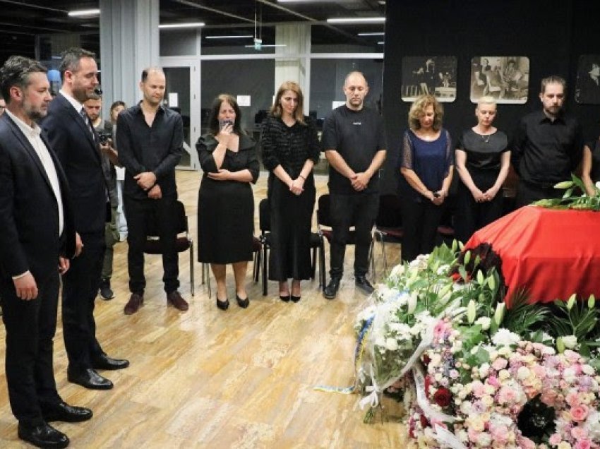 Konjufca: Shyqri Nimani është institucion i mahnitshëm i kulturës dhe artit shqiptar