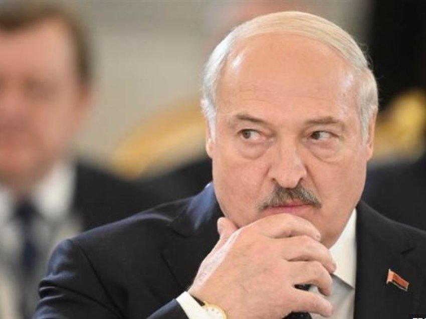  Roli i Lukashenkos në përfundimin e rebelimit ‘poshtërues’ për Putinin