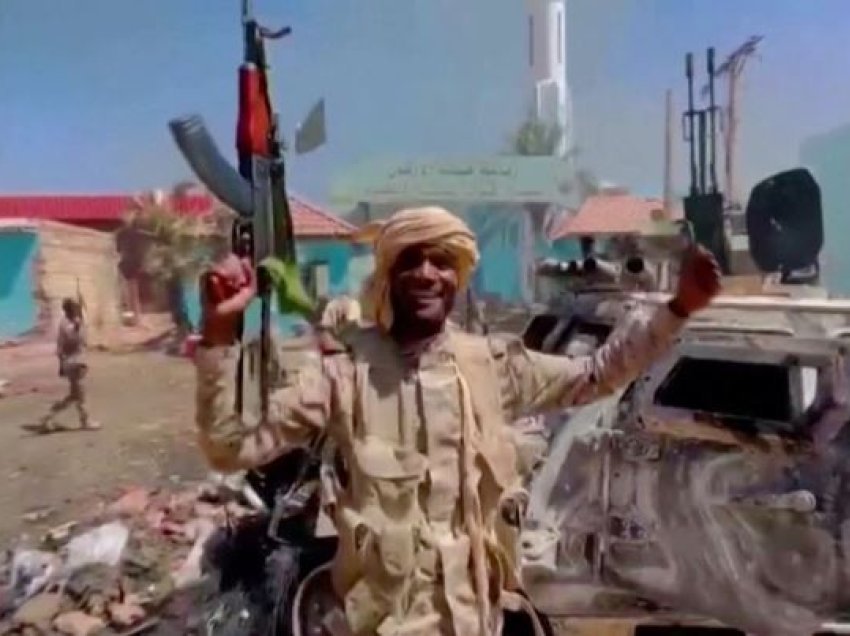 Njëra palë e luftës në Sudan ofron armëpushim për Kurban Bajram