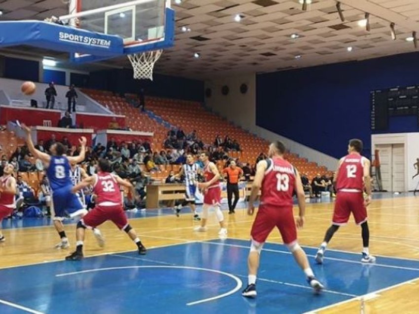 Basketbolli shqiptar me dy risi për sezonin e ardhshëm