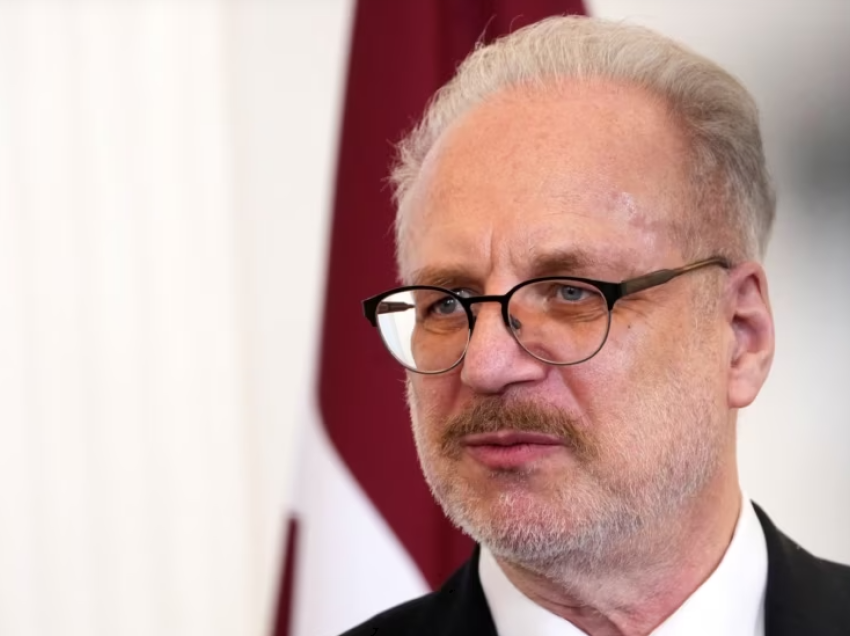 Presidenti letonez: Ëndrra për një Rusi demokratike, iluzion i Perëndimit