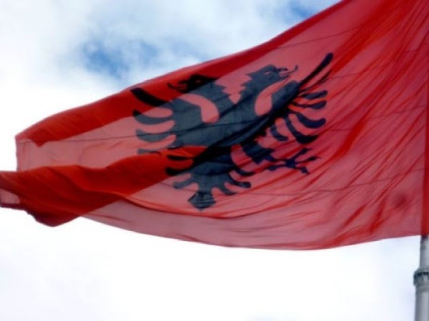​Shqipëria shpall ditë zie të dielën për të nderuar viktimat e aksidentit tragjik në Greqi