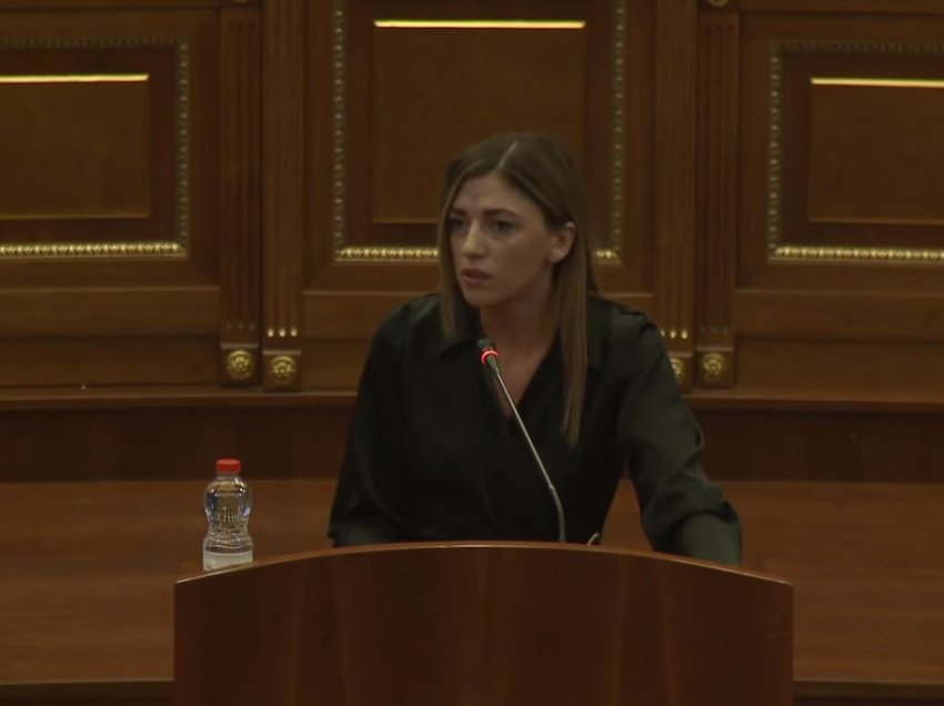 Haxhiu i reagon Musliut: Në Kosovë ka femicid, mohimi i inkurajon kriminelët