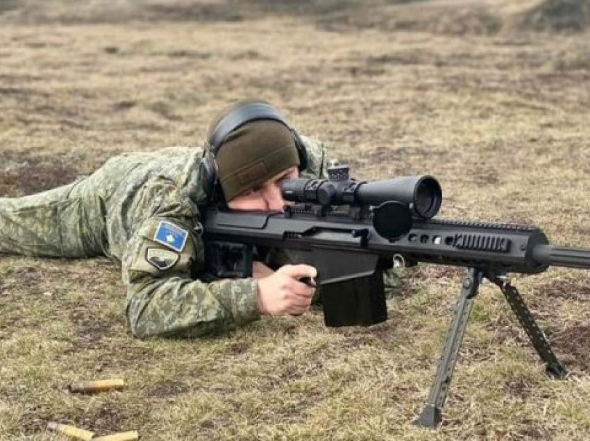 Shtohen operatorët me sniper të FSK-së