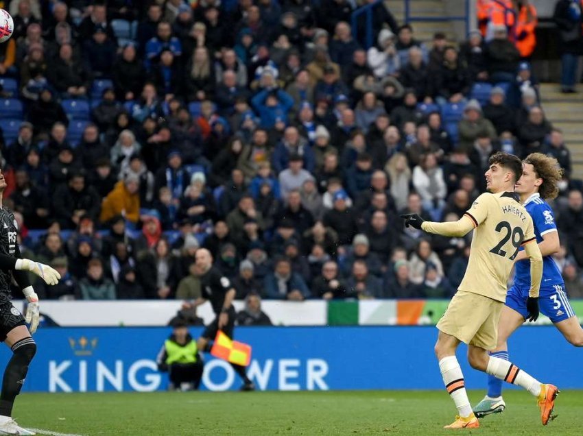 Chelsea tregon fuqinë në Leicester