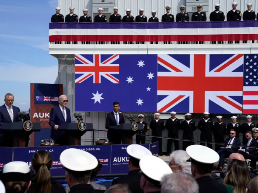 Shtëpia e Bardhë: Australia do të blejë tre nëndetëse bërthamore sipas paktit AUKUS