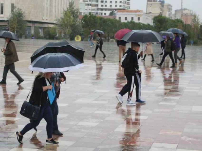 Vranësira dhe reshje shiu në të gjithë vendin, parashikimi i motit për ditën e sotme