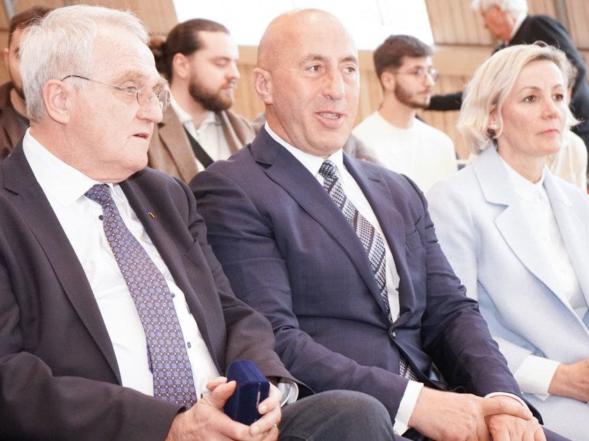 Haradinaj në Gjermani krah Presidentit të PE-së në konferencën për investimet e huaja në Kosovë