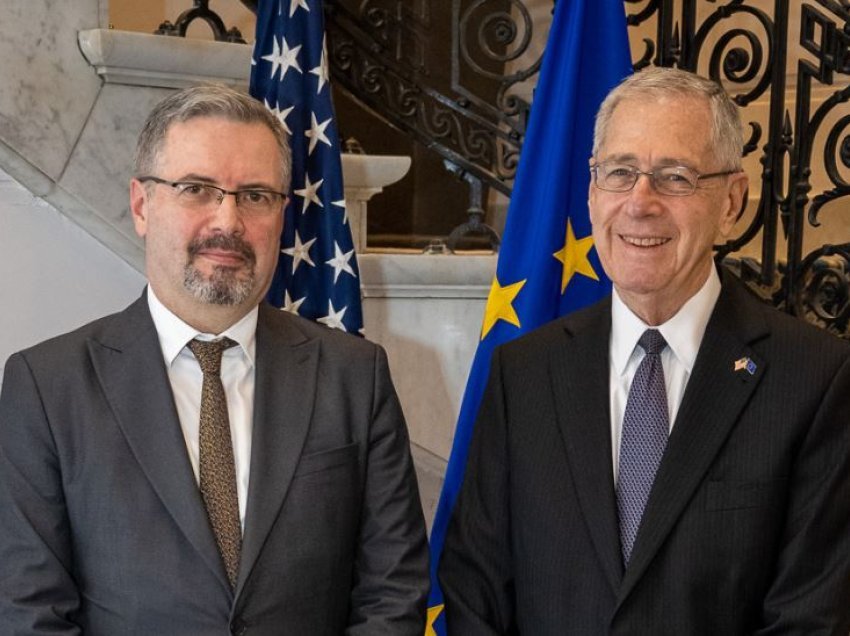 Ambasadori amerikan në BE: E rëndësishme që Kosova ta zbatojë propozimin evropian