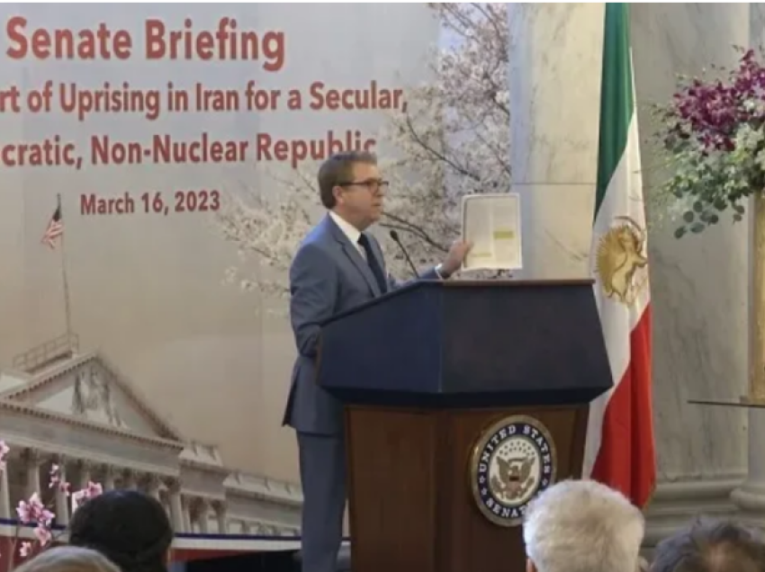 Ambasadori Lincoln Bloomfield merr pjesë në mbledhjen e Senatit në mbështetje të protestave në Iran