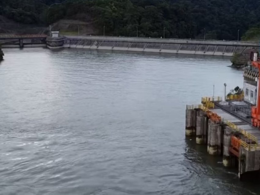 Ekuador, polemika mbi hidrocentralin e ndërtuar nga Kina 