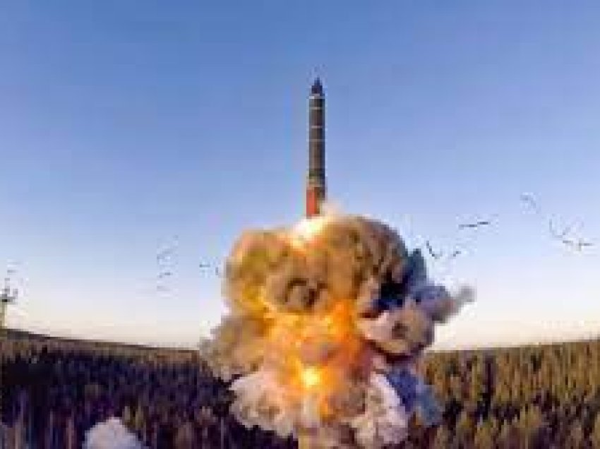Vendosja e armëve bërthamore në Bjellorusi/ Kina kundër Rusisë: Të fokusohemi te paqja!