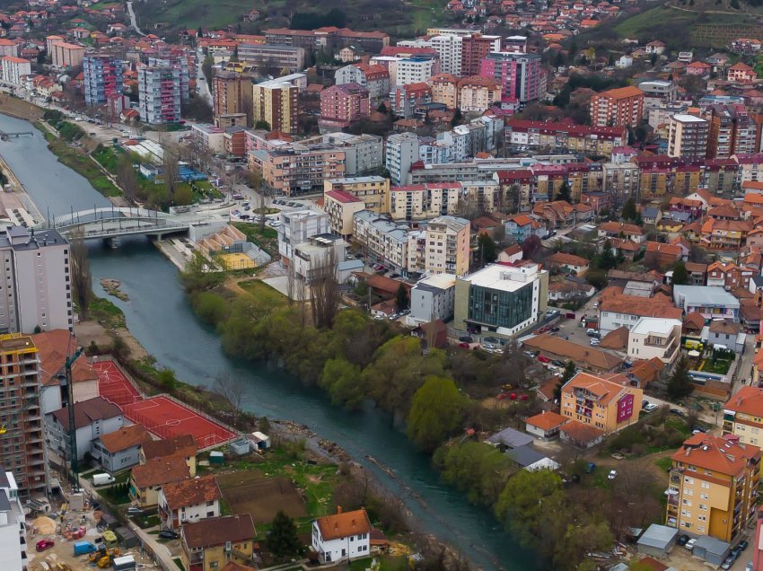 Sulmohet një grua në veri të Mitrovicës