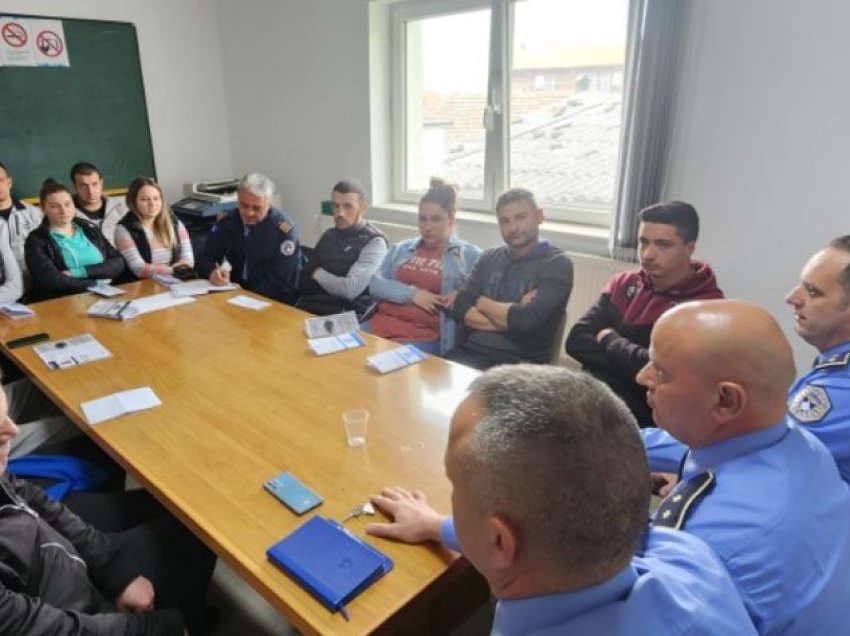 ​“Bëhuni pjesë e Policisë së Kosovës”, fushatë sensibilizuese në Shtërpcë
