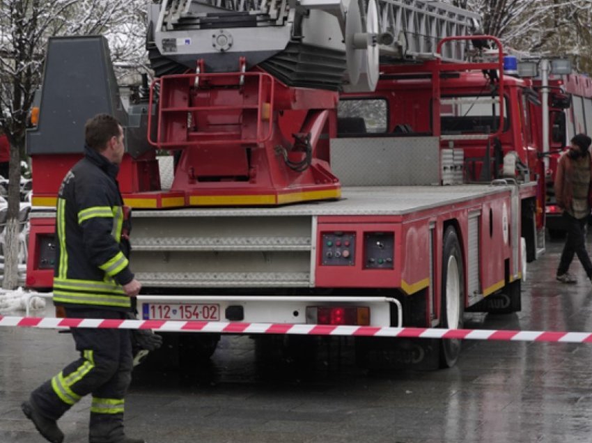 Zjarrfikësit kërkojnë kushte më të mira të punës