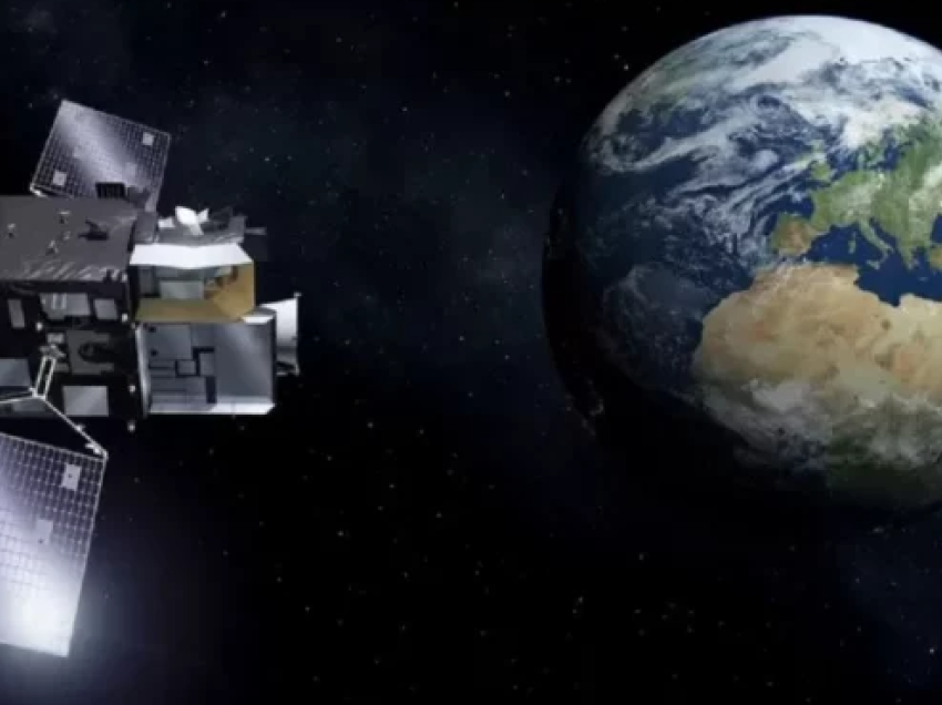 Sateliti më i ri i motit Meteosat-12 bën fotot e para në Evropë