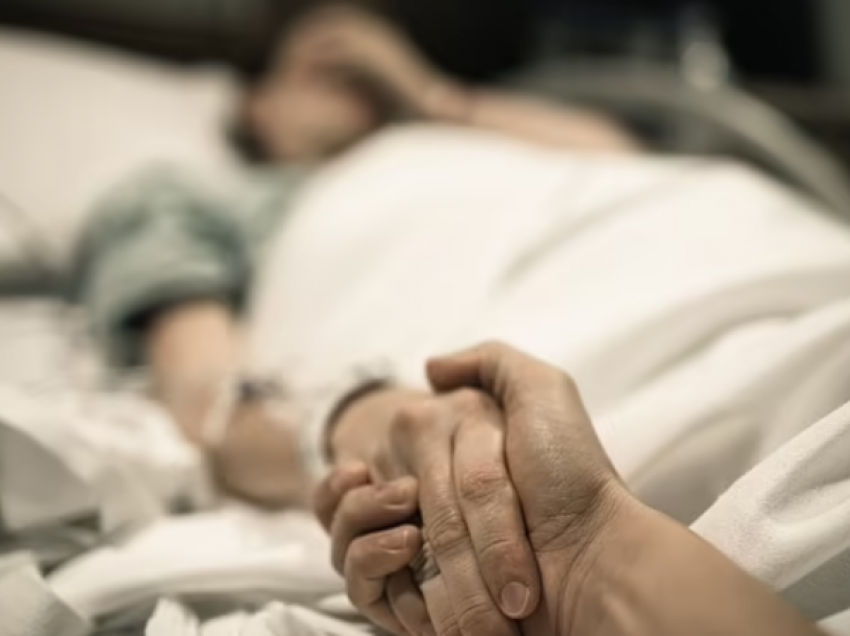 “Nuk mund t’i shihja dot duke vuajtur”, infermieri holandez pranon se ka vrarë 20 pacientë me koronavirus
