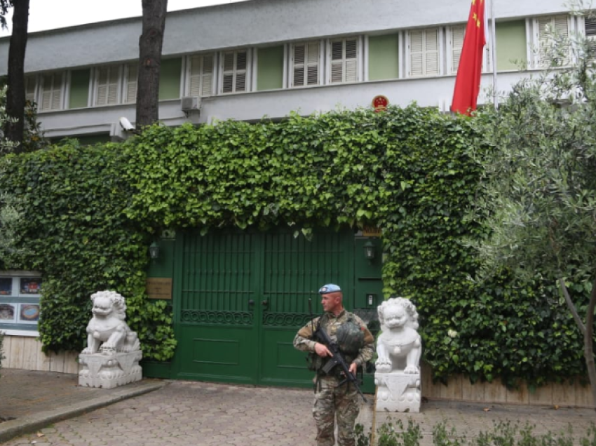 Zgjedhjet, ushtria merr në mbrojtje ambasadat në Tiranë