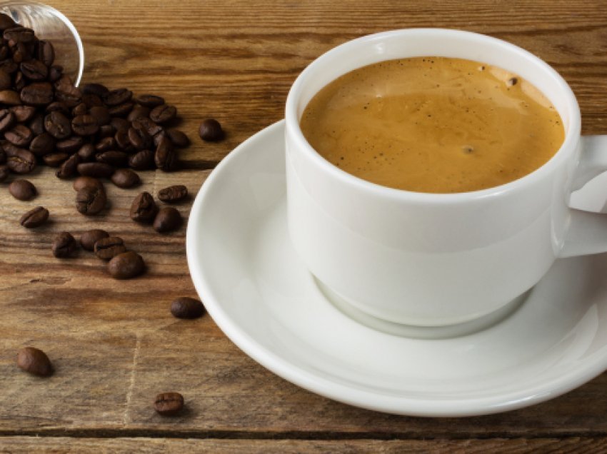 Pini më shumë kafe për ta zvogëluar deri në 44 për qind rrezikun e cerozës në mëlçi