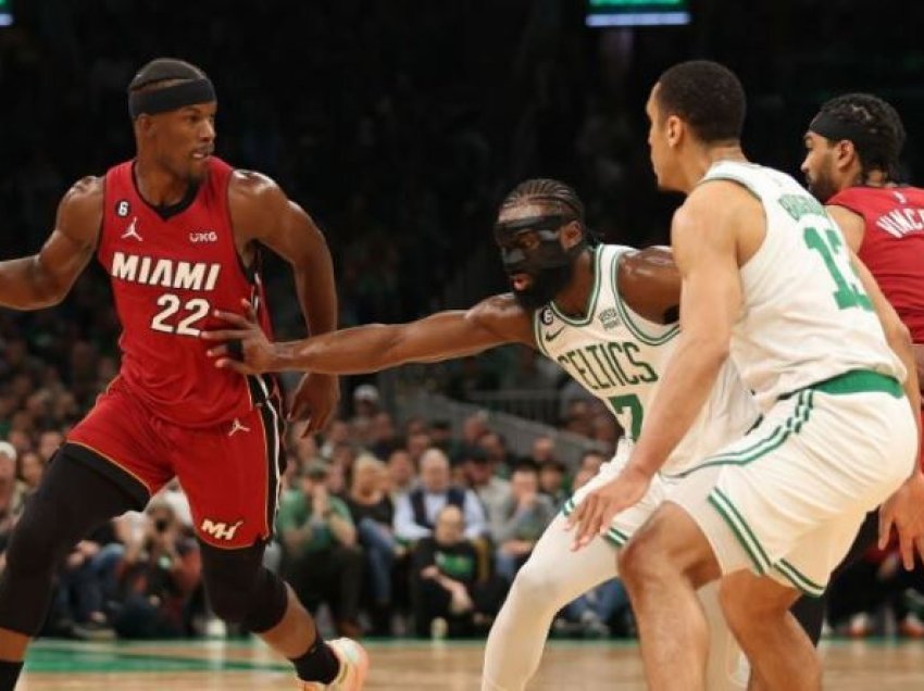 Miami fiton sfidën e parë ndaj Celtics