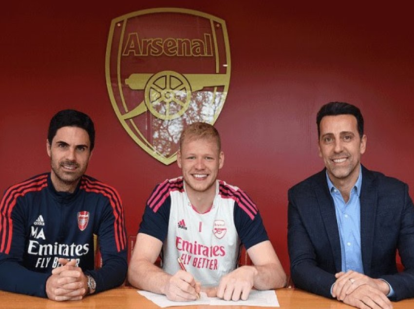 Zyrtare: Ramsdale rinovon kontratën me Arsenalin