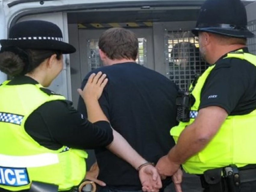 U arrestuan në një fabrikë ilegale armësh, dënohen me 13 vite burg dy shqiptarë në Londër 