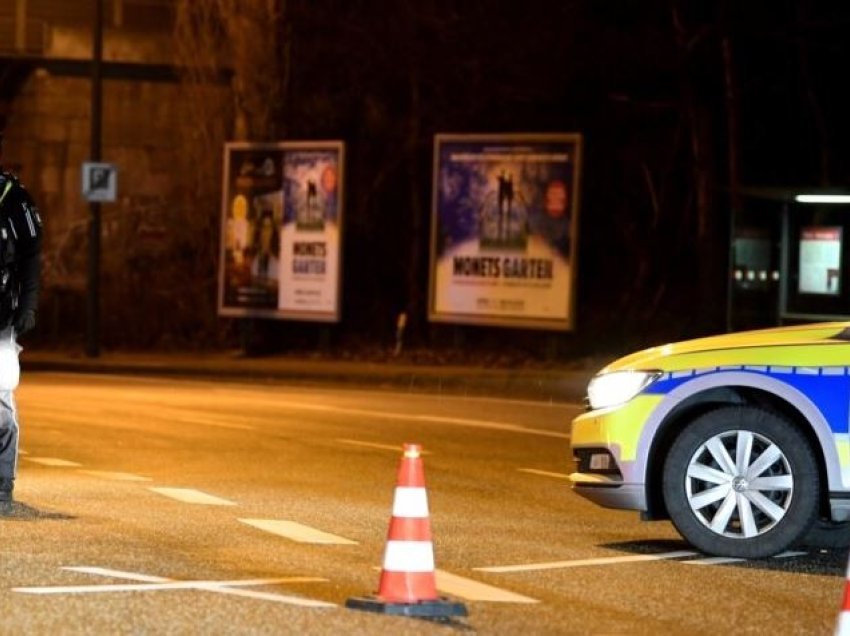 Gjermani, policia heton helmimin e mërgimtarëve rusë 
