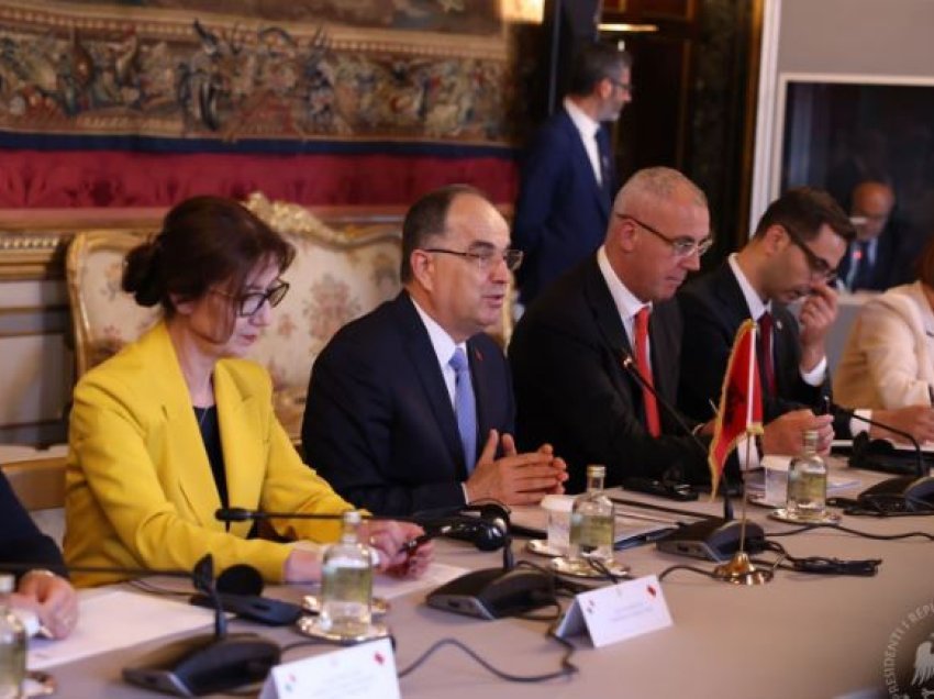 Presidenti Begaj vizitë zyrtare në Itali, takohet me presidentin Mattarella