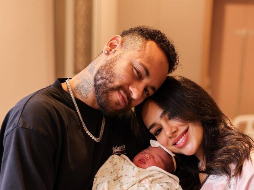 Neymar dhe Bruna Biancardi i japin fund lidhjes pak pasi u bënë prindër