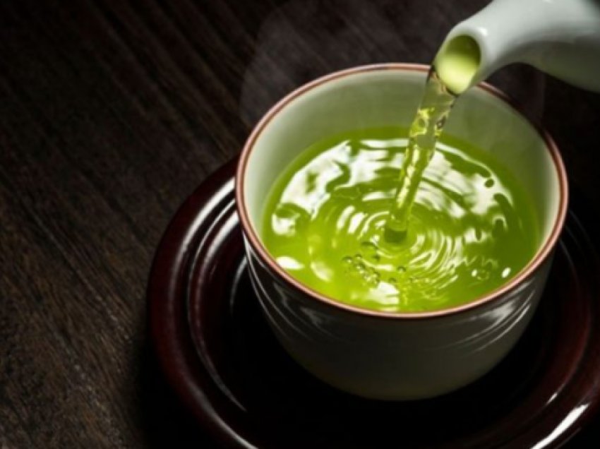 Disa arsye pse çaji jeshil është i mirë para gjumit