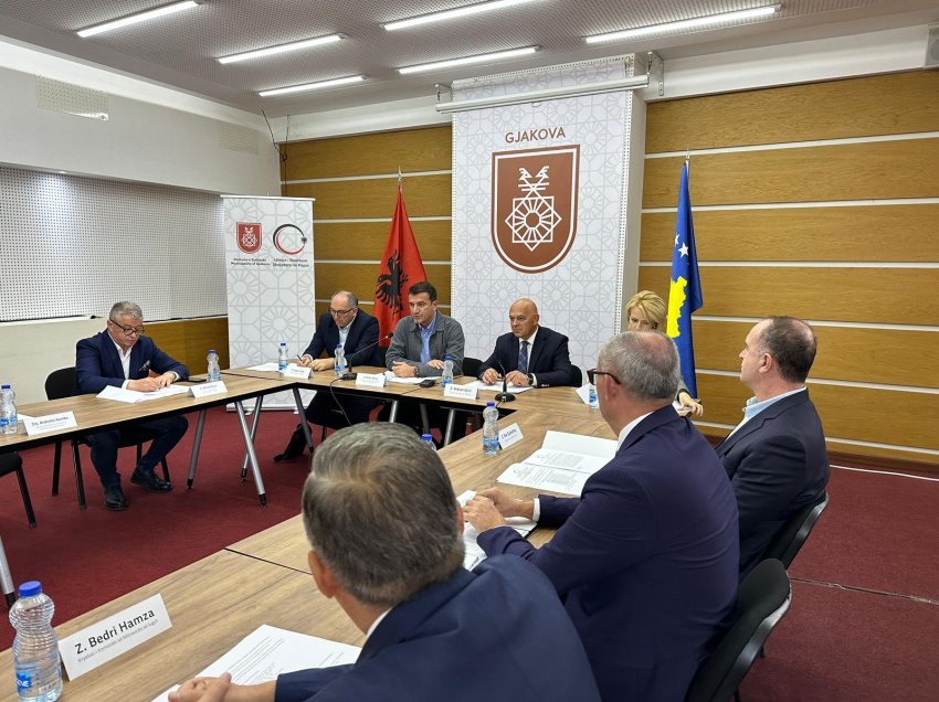 Mblidhet Unioni i Bashkive Shqiptare të Rajonit, Veliaj: Jemi duke jetuar ditët më të mira si komb