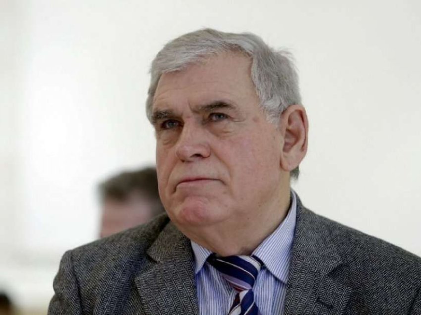 Vllasi i quan qesharake deklaratat e opozitarëve pas takimit me Lajçak: Nuk ka nevojë të jetë ai tekst konfidencial