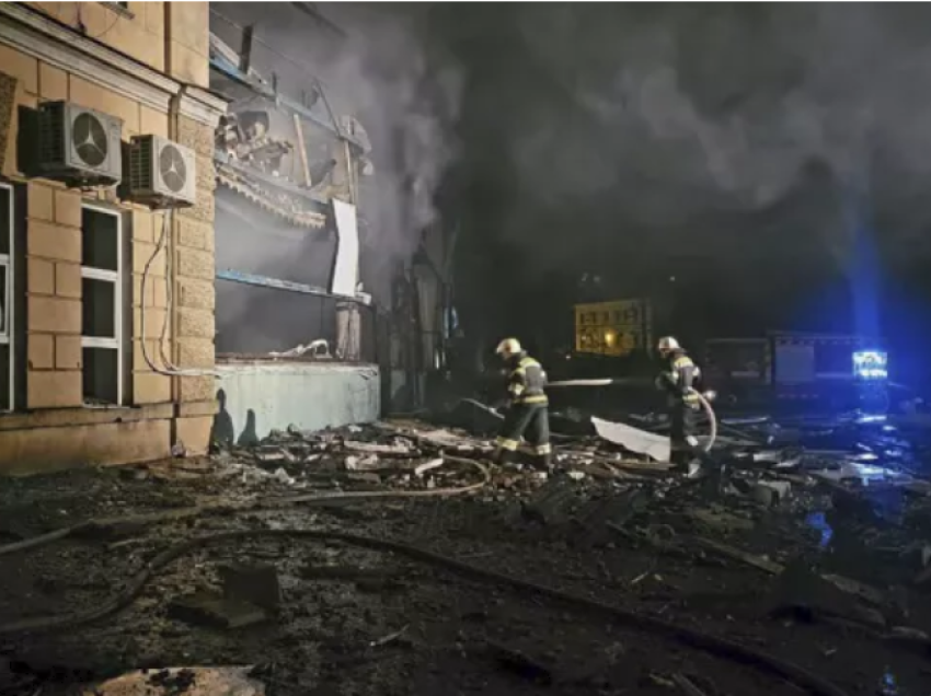 Sulm me raketa në Donetsk, 6 të vdekur dhe 11 të plagosur