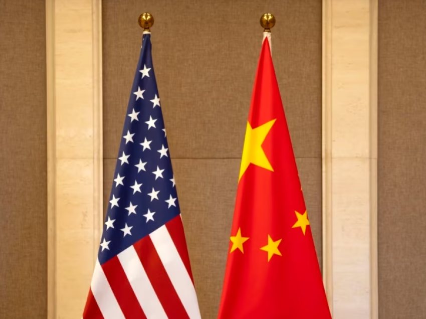 Studim i ri për pikëpamjet globale ndaj SHBA-së dhe Kinës