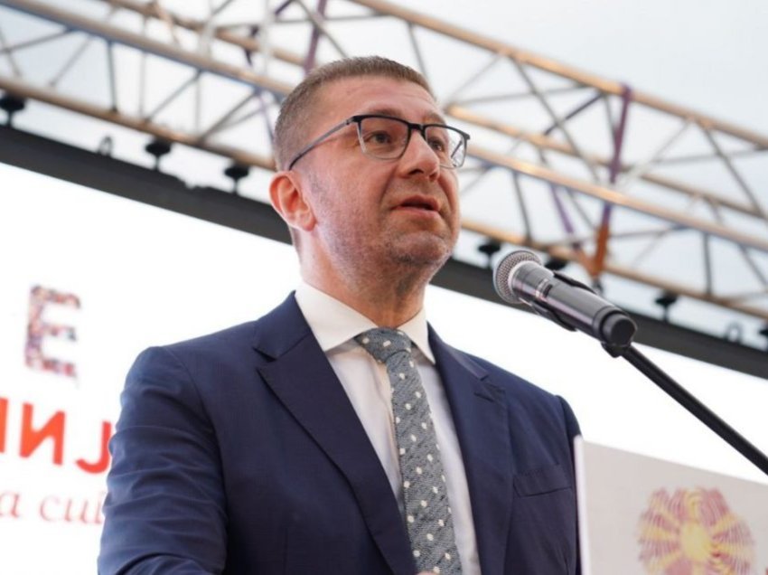 Mickoski: Qeveria e shfrytëzon Samitin e OSBE-së për krim