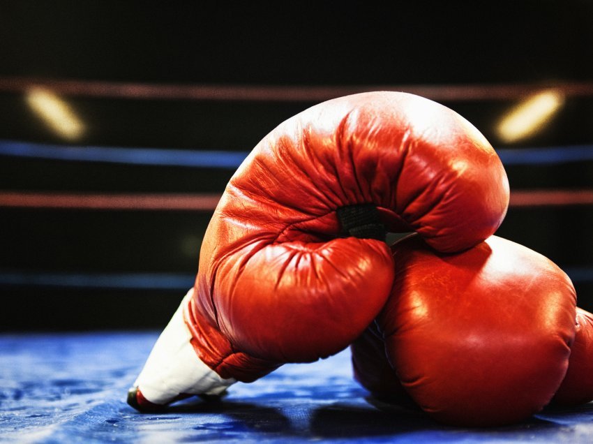 Të shtunën përballje për boksierët shqiptarë