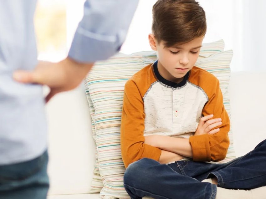 Si të ndihmoni fëmijën tuaj kur ai ndihet i dështuar?